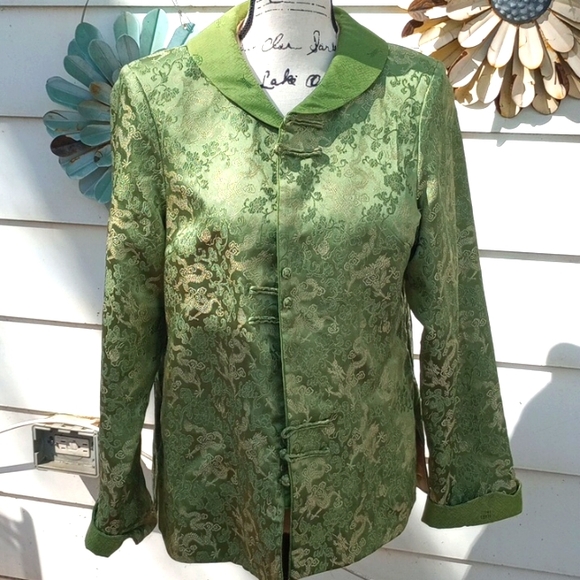 Blazer - Picture 1 of 2